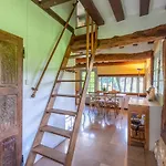 Lantställe Le Manoir Du Perroy