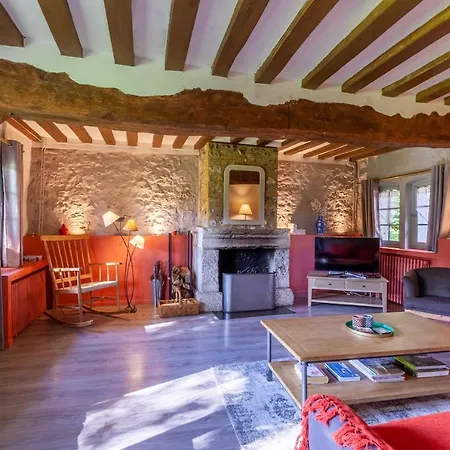 Lantställe Le Manoir Du Perroy *