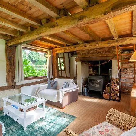 Gospodarstwo wiejskie Le Manoir Du Perroy *