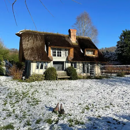 Le Manoir Du Perroy Lantställe *