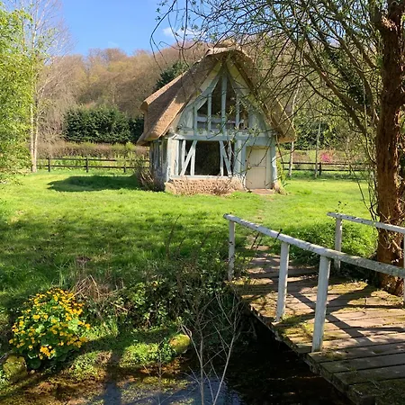 Le Manoir Du Perroy *