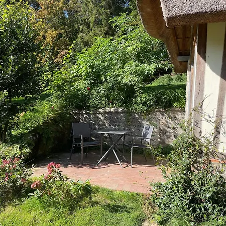 Le Manoir Du Perroy Летний дом Saint-Wandrille-Rancon