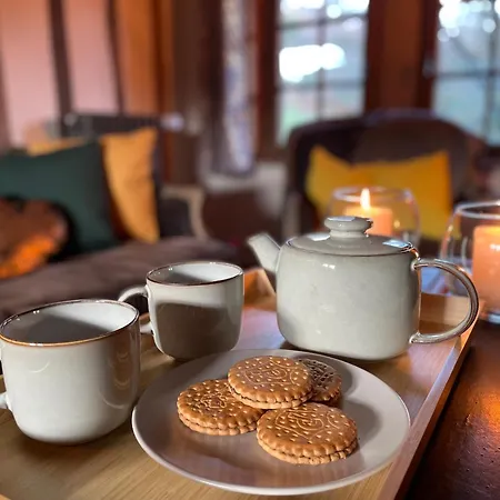 Lantställe Le Manoir Du Perroy