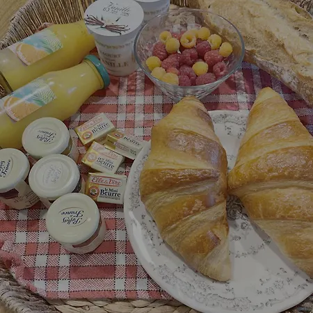 Gospodarstwo wiejskie Le Manoir Du Perroy Saint-Wandrille-Rancon